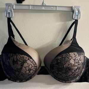 Victoria’s Secret Bombshell Push-Up Bra